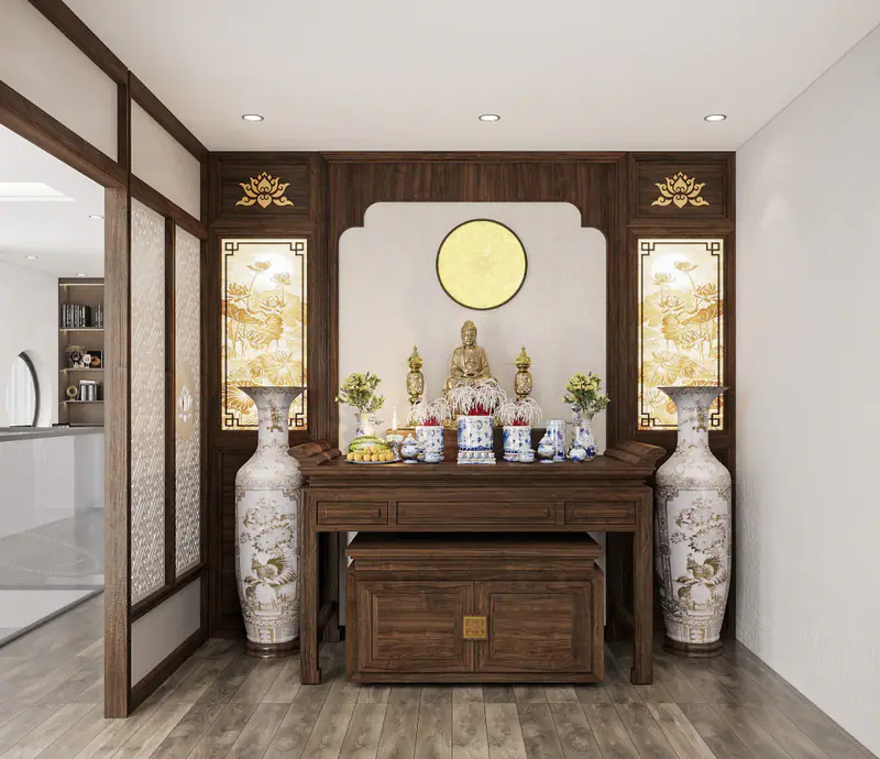 Phòng thờ với khám thờ gỗ và bình sứ lớn