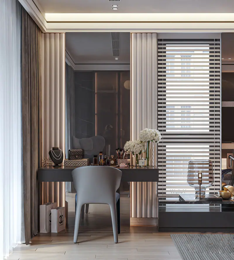 Bàn trang điểm bên cửa sổ rèm sáo