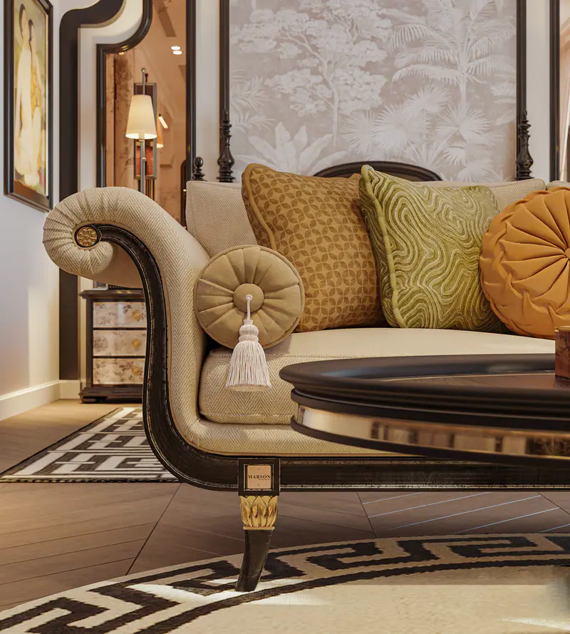 Chi tiết sofa gỗ uốn cong và gối nhung